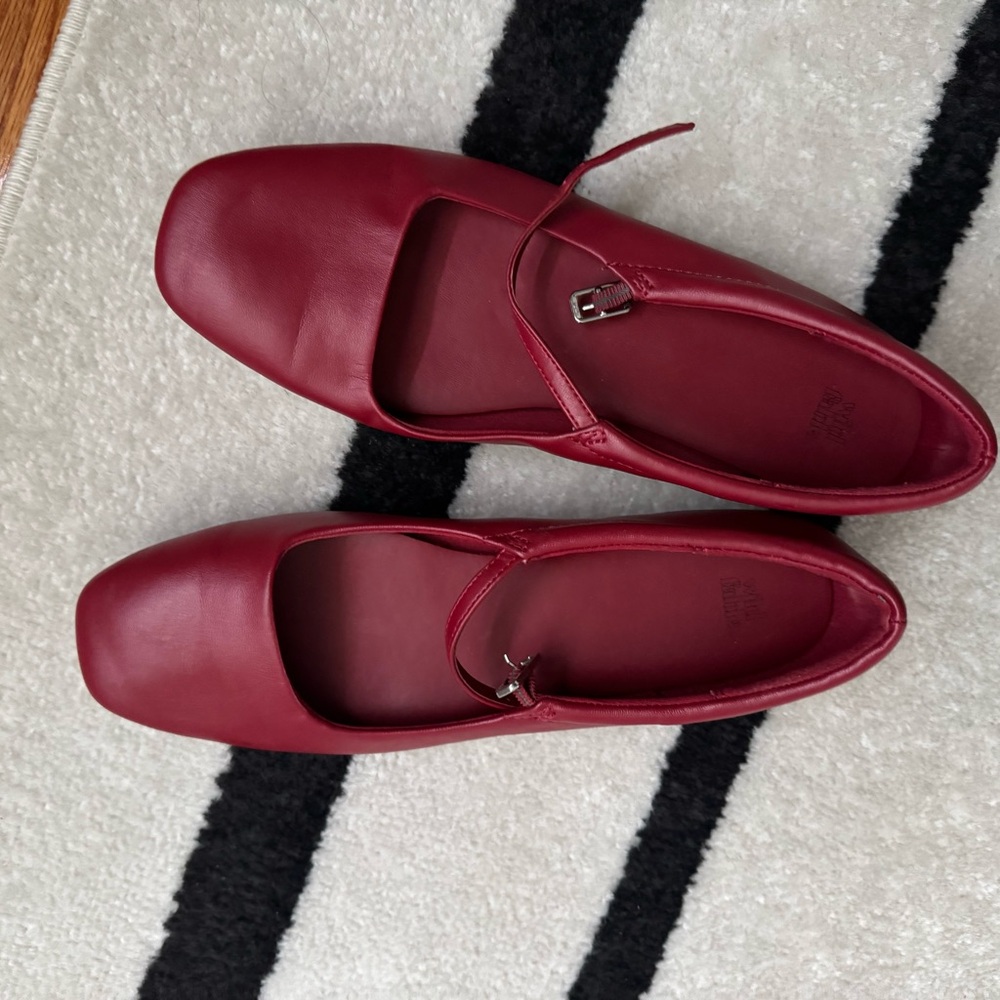 Women's Red Mary Jane Shoes